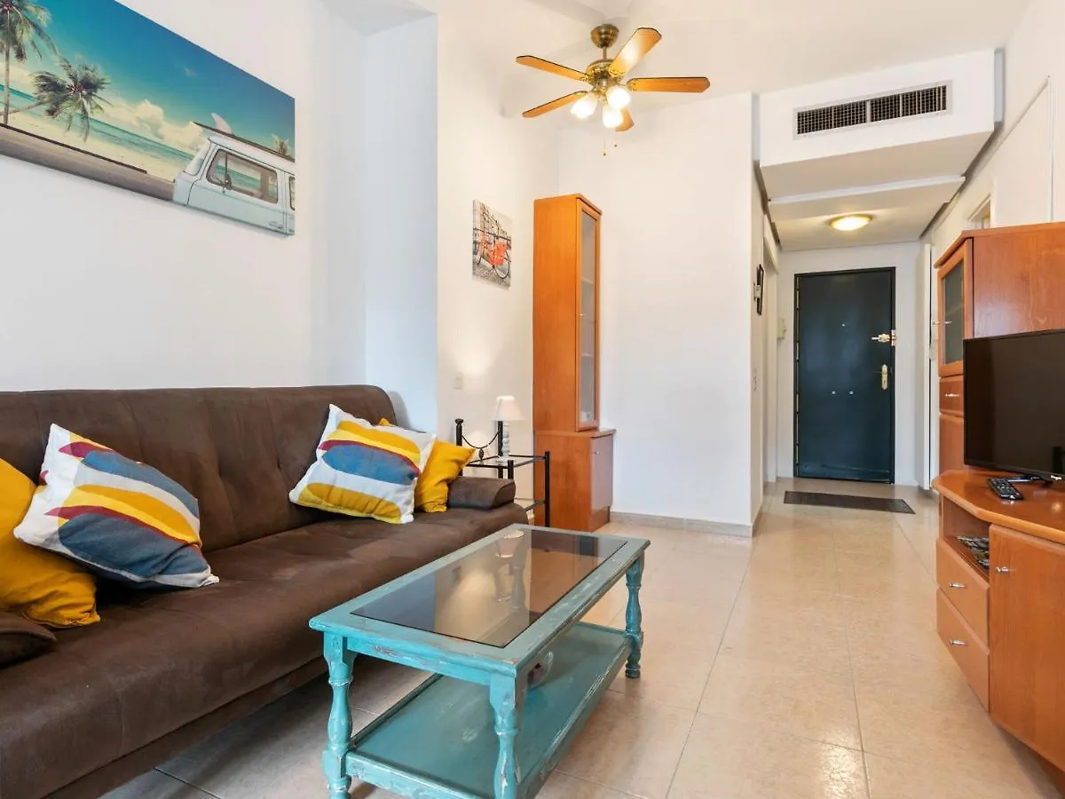 Pleasant Holiday Home In Torremolinos With Beach Nearby İspanya
